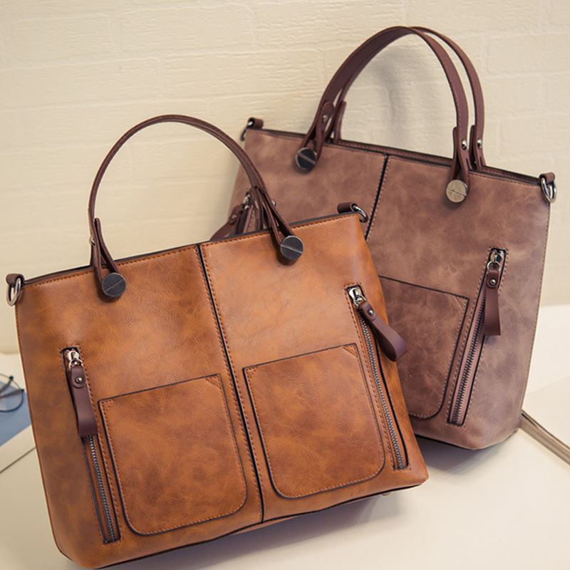 Elegant Leather Women’s Tote Bag