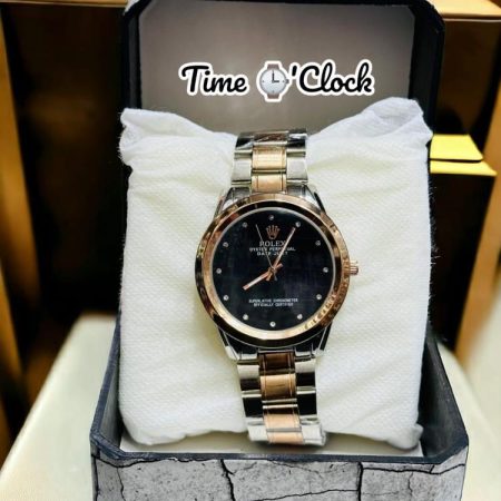 Man Watch Hawashi Store In Pakistan
